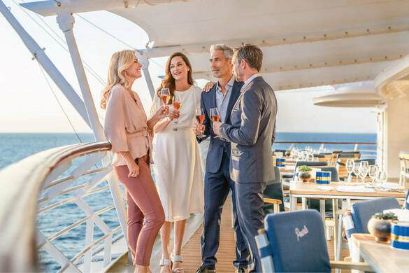 Hapag Lloyd Cruises MS Europa Pearls 1.jpg